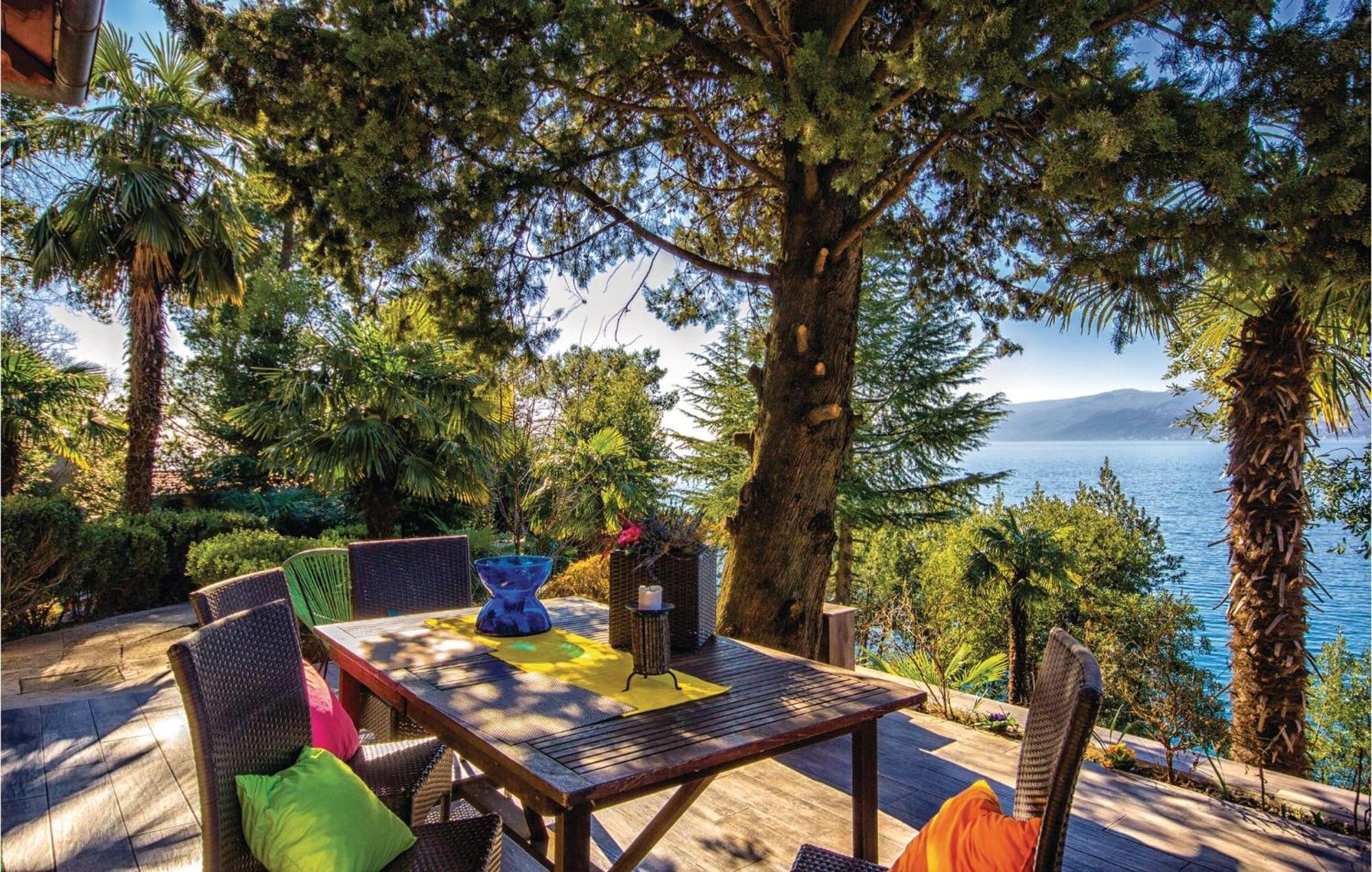 Lovely Apartment In Rijeka With House Sea View エクステリア 写真