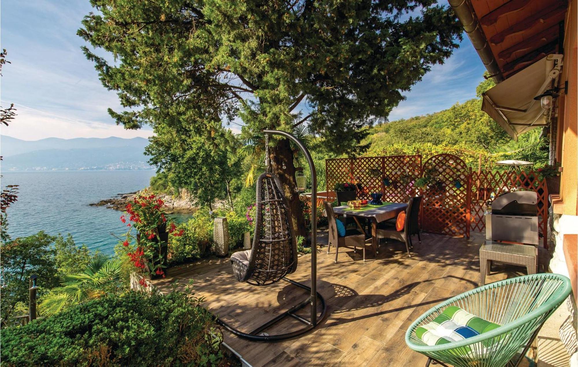 Lovely Apartment In Rijeka With House Sea View エクステリア 写真